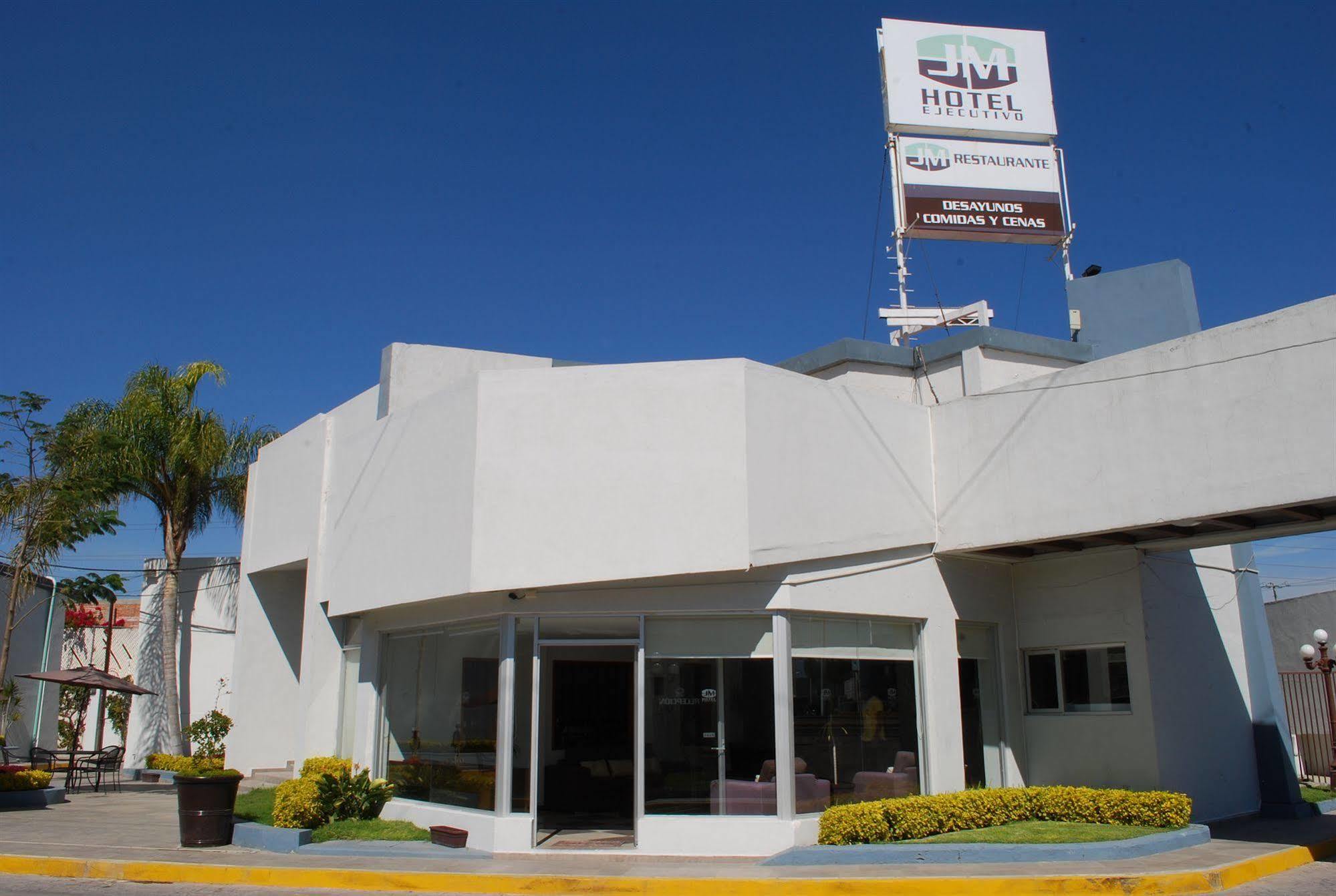 סלאיה Jm Ejecutivo Celaya,Centro Historico מראה חיצוני תמונה